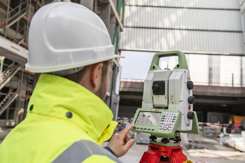 Что такое геодезический тахеометр